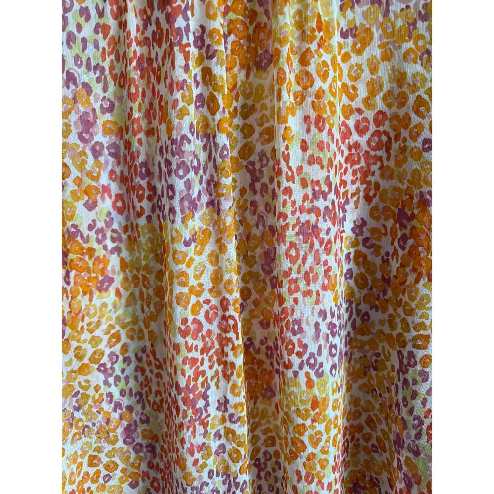 Chico’s Size 2 Colorful Leopard Print Blouse Lightweight Button Front Top - Picture 8 of 8